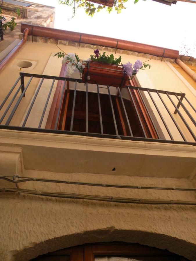 Al Blu Ortigia Apartments Syrakus Exterior foto